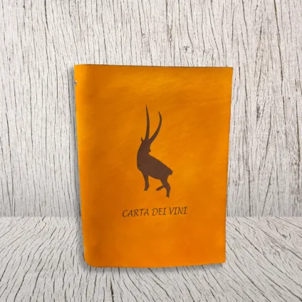 Menu / Carta dei vini in cuoio con inserzione logo e nome del ristorante